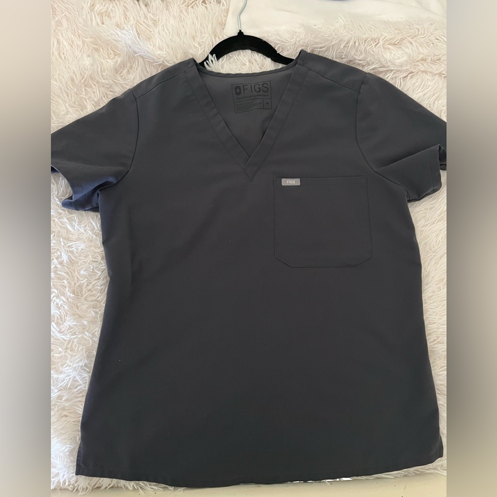 Gray Figs Scrub Set